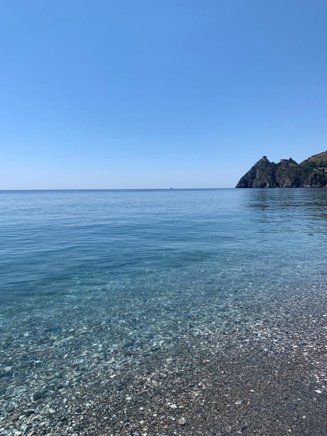 Frank Sinatra - Appartamento Vicino Taormina Sant'Alessio Siculo Exterior photo